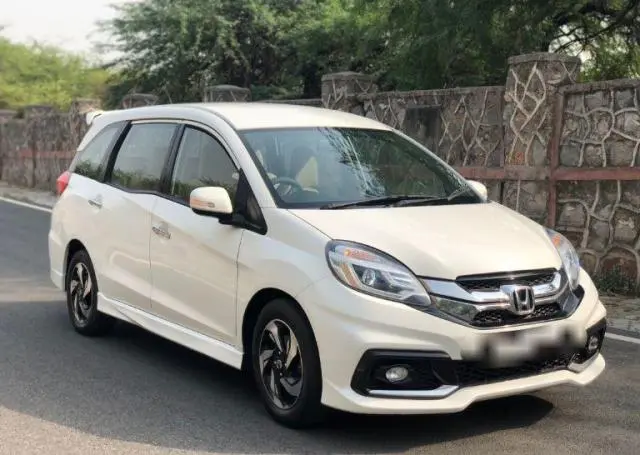 Honda Mobilio RS i-DTEC 2015