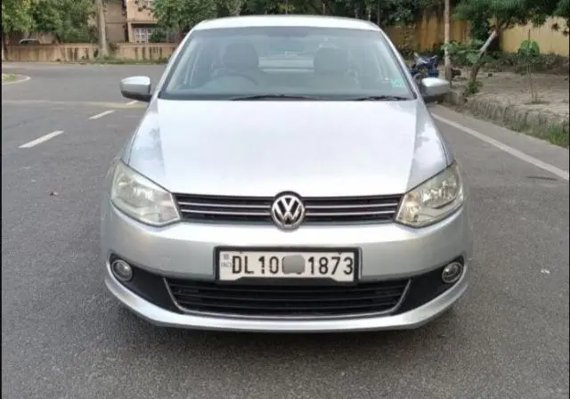 Volkswagen Vento 1.6L Highline 2012