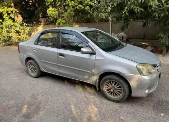 Toyota Etios G 2011