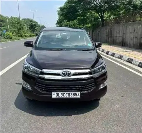 Toyota Innova Crysta 2.4 VX 8 STR 2019