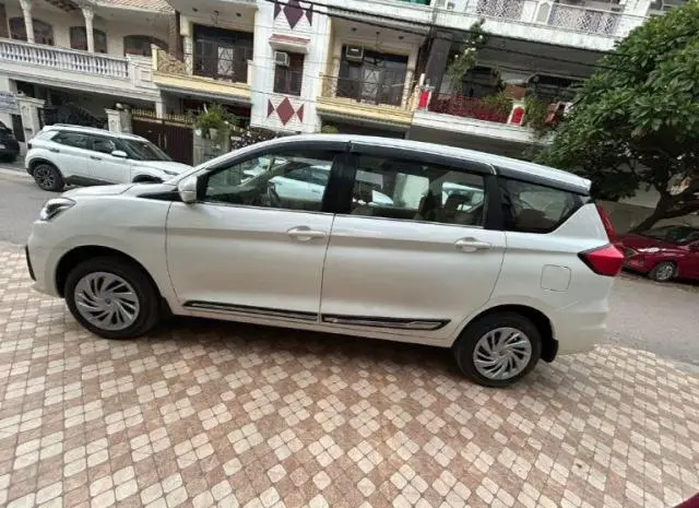 Maruti Suzuki Ertiga VXI CNG 2021
