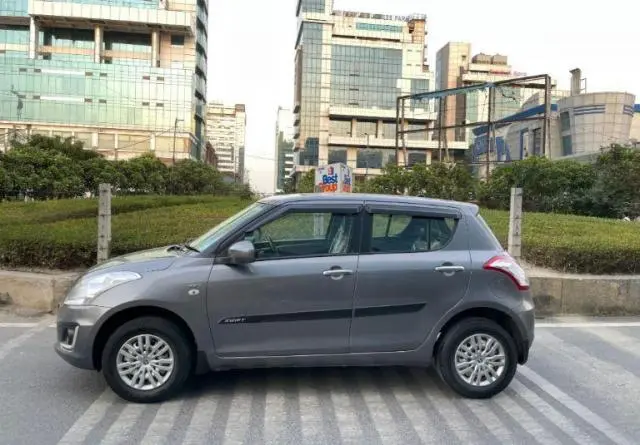 Maruti Suzuki Swift LXi 2016