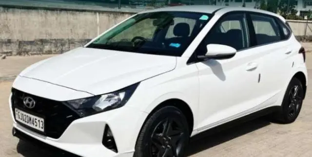 Hyundai i20 Sportz 1.2 MT Petrol 2022
