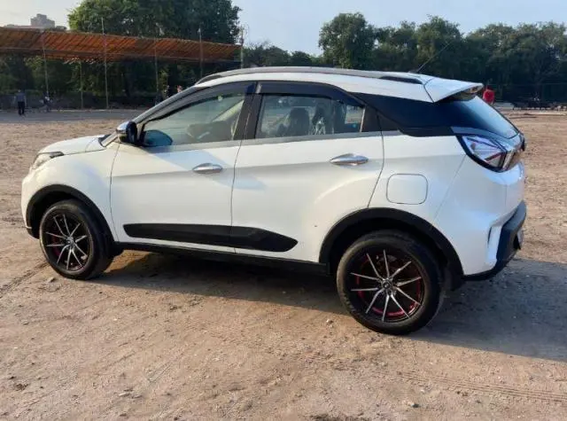 Tata Nexon XM (S) Petrol 2021