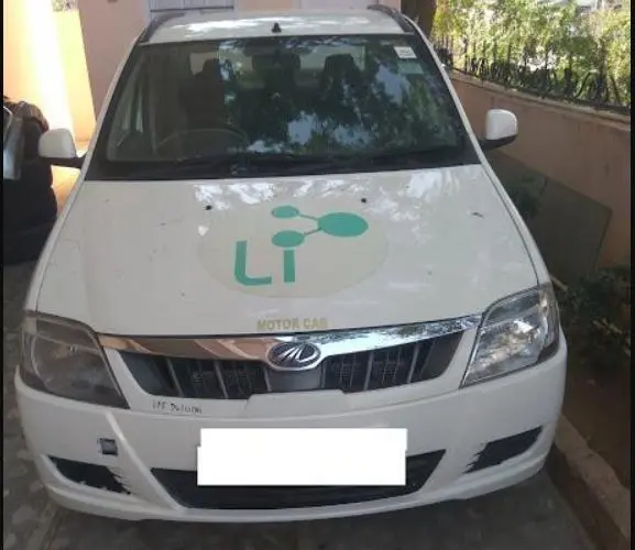 Mahindra e Verito D2 2018