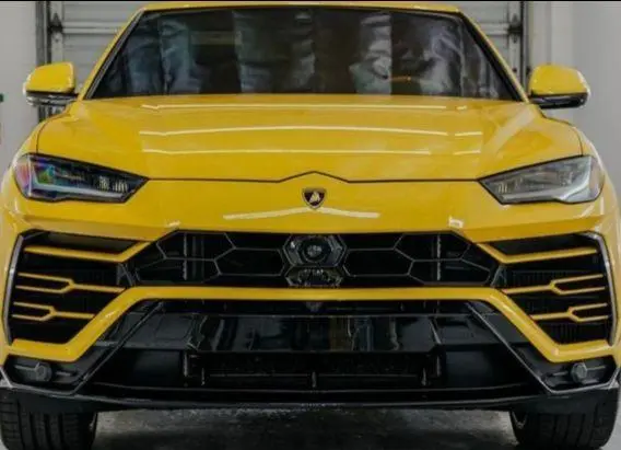 Lamborghini Urus Twin-Turbo V8 2018