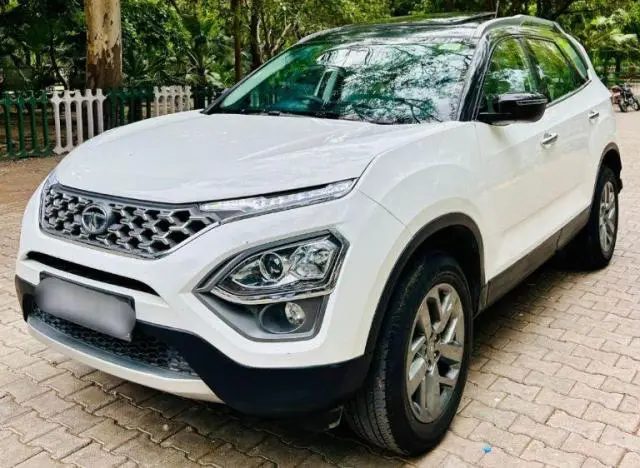 Tata Safari XTA Plus 2022