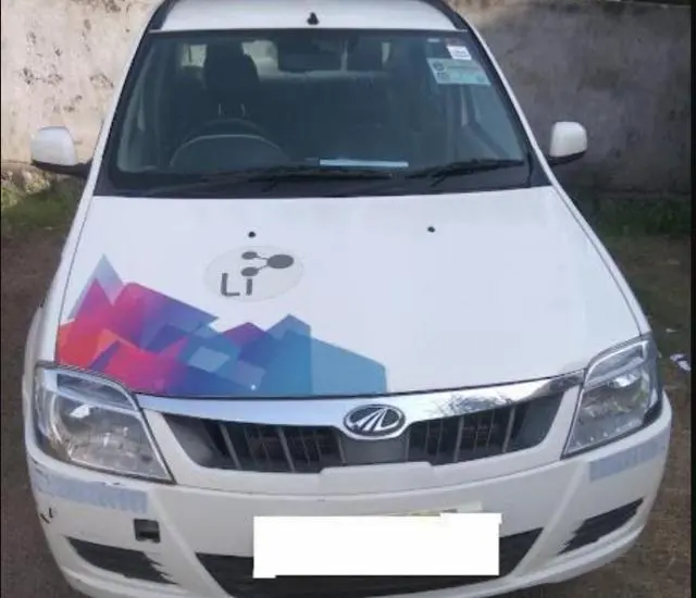 Mahindra e Verito D2 2018