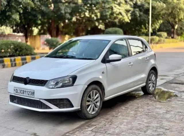 Volkswagen Polo Highline 1.0 Petrol 2013