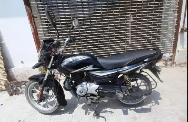 Bajaj Platina Alloy ES 100cc Disc FI BS6 2021