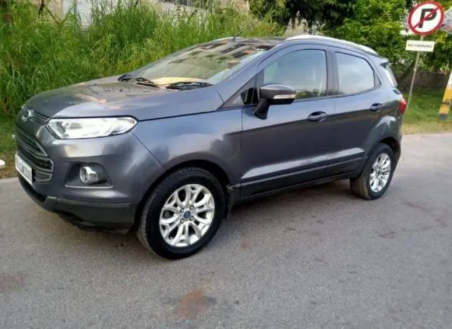 Ford EcoSport TITANIUM 1.5 TDCI 2015