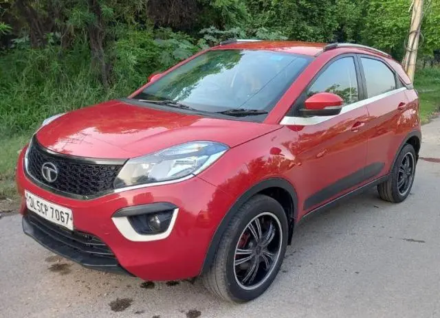 Tata Nexon Revotron XT 2018