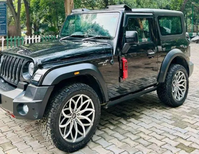 Mahindra Thar LX 4 STR Hard Top Petrol AT 2023