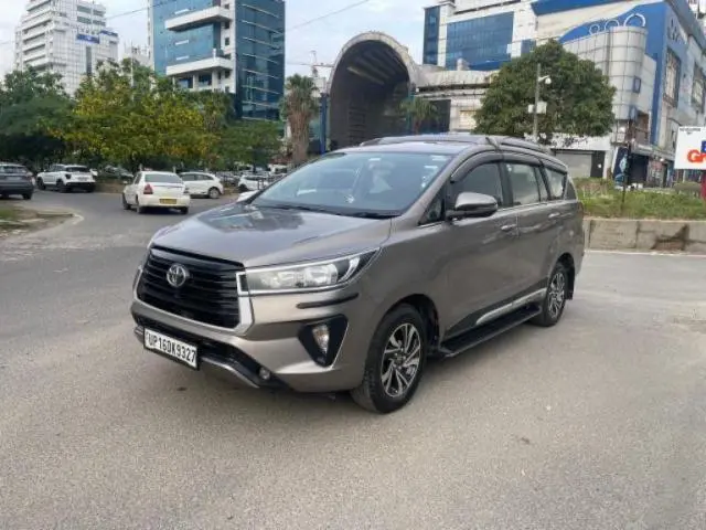 Toyota Innova Crysta 2.4 G 7 STR 2022