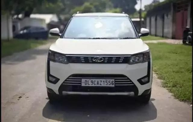 Mahindra XUV300 W6 Diesel 2022