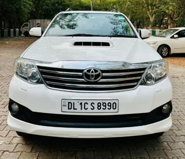 Toyota Fortuner 3.0 4X2 AT 2015