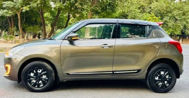 Maruti Suzuki Swift VXi AMT 2019