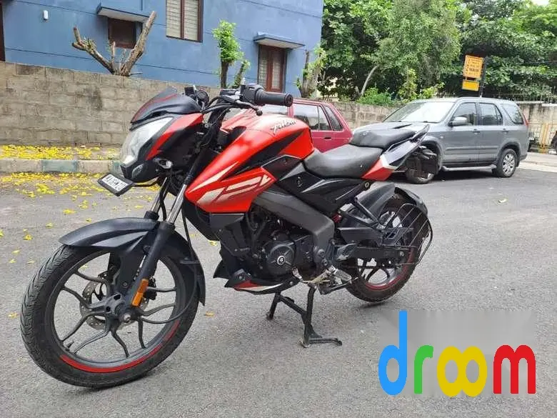 Bajaj Pulsar NS125 2022