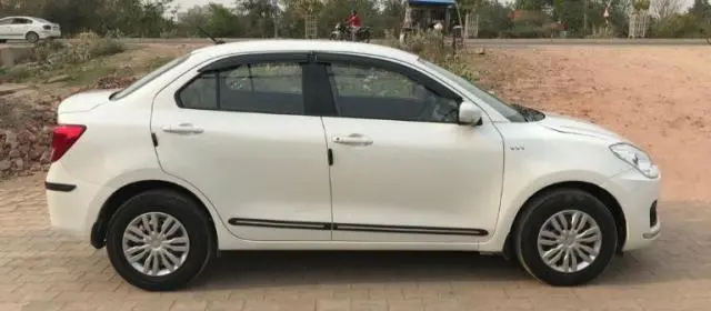 Maruti Suzuki Swift DZire VXi 2018
