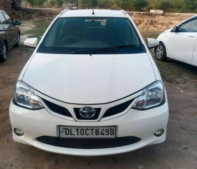 Toyota Etios Liva G 2016