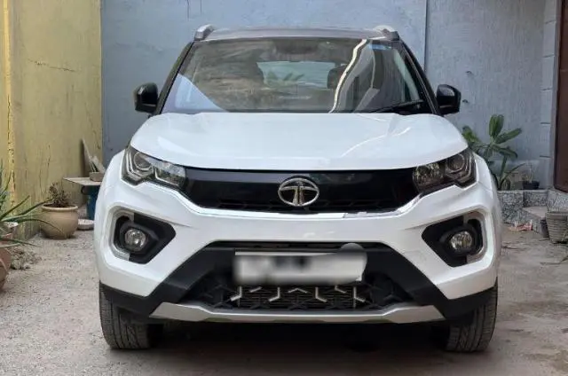 Tata Nexon XZ Plus Dual Tone Petrol 2023