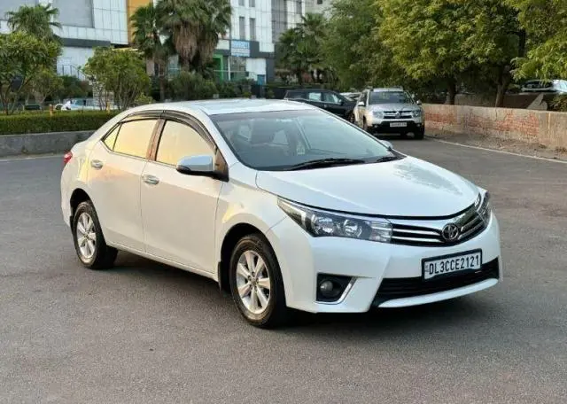 Toyota Corolla Altis 1.8 G 2016