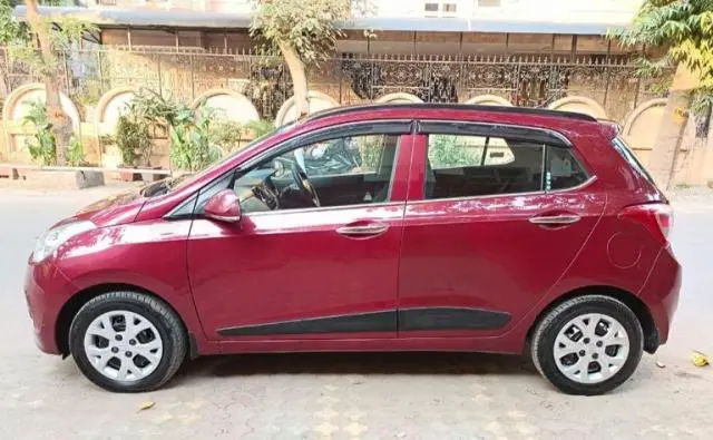 Hyundai Grand i10 Sportz 1.2 Kappa VTVT 2014