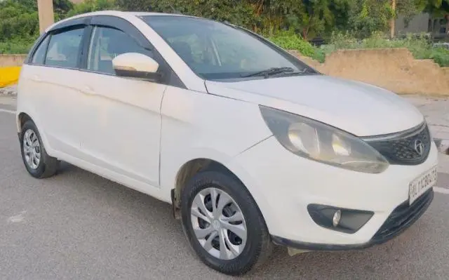 Tata Bolt XMS Petrol 2015