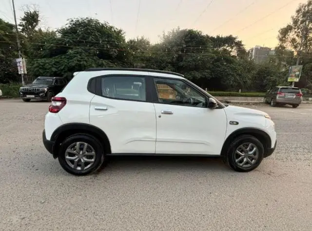 Citroen C3 Feel 1.2 Petrol 2023