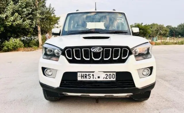Mahindra Scorpio S9 2022
