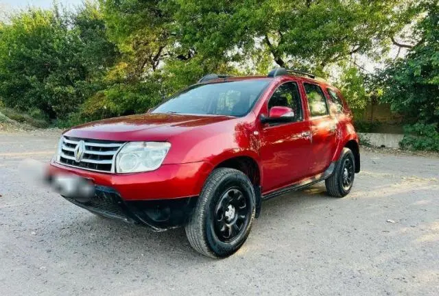 Renault Duster RXE PETROL 104 2016