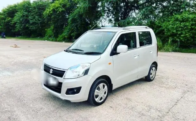Maruti Suzuki Wagon R VXi AMT 2018