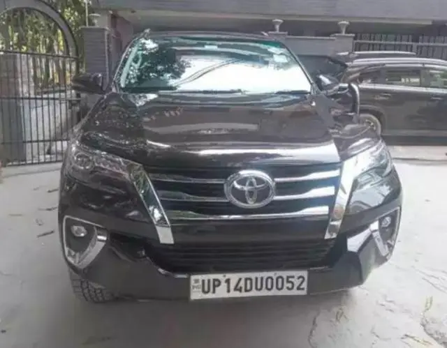 Toyota Fortuner 2.8 4x2 AT 2018
