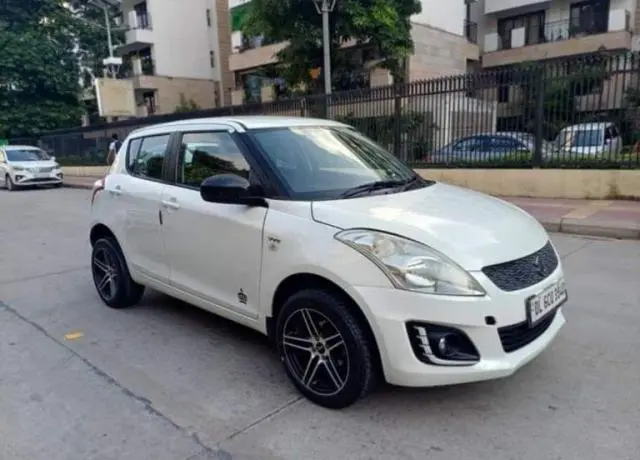 Maruti Suzuki Swift VXi 2017