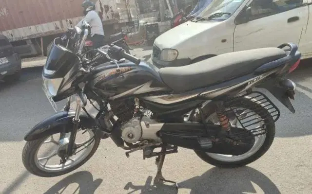 Bajaj Platina 110 H Gear Disc BS6 2021