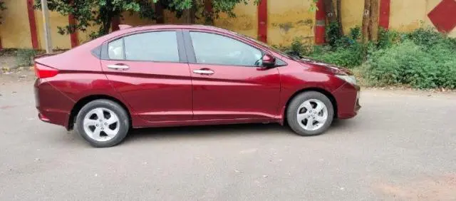Honda City 1.5 V MT 2014