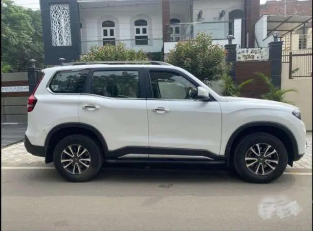 Mahindra Scorpio-N Z8 Diesel MT 4WD 7 STR 2022