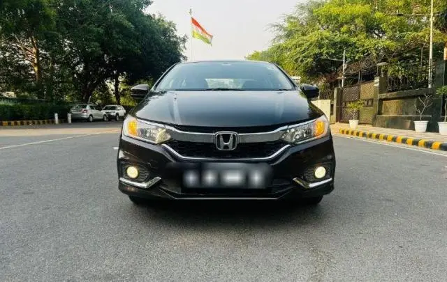 Honda City V MT AVN 2018