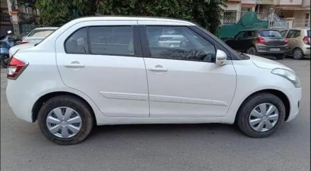 Maruti Suzuki Swift DZire VXi 2012