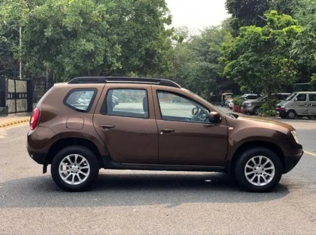 Renault Duster PETROL RXL 2013