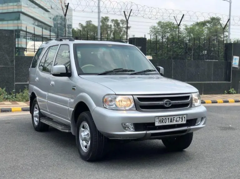 Tata Safari 4X2 EX 2012
