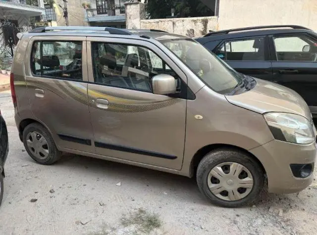 Maruti Suzuki Wagon R VXi 2013
