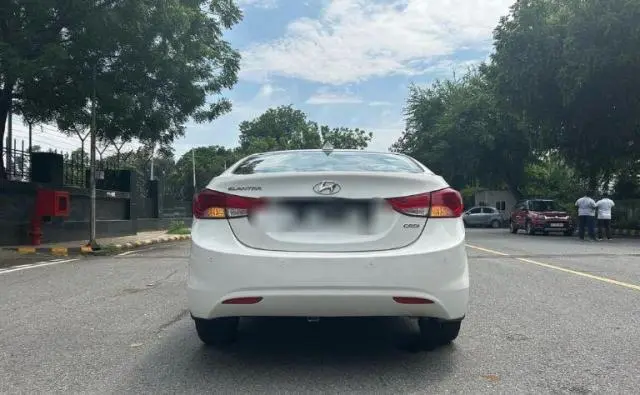 Hyundai Elantra 1.6 SX (O) 2014