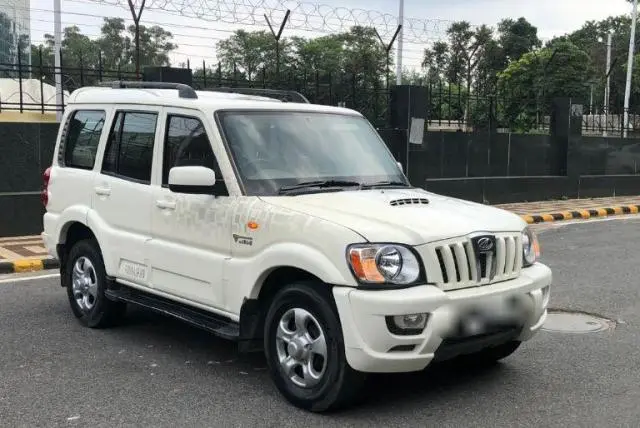 Mahindra Scorpio SLE 7S BSIV 2014