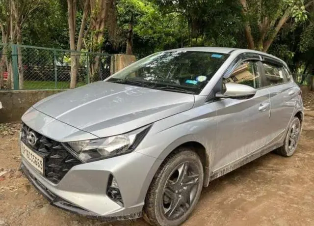 Hyundai i20 Sportz 1.2 MT Petrol 2020