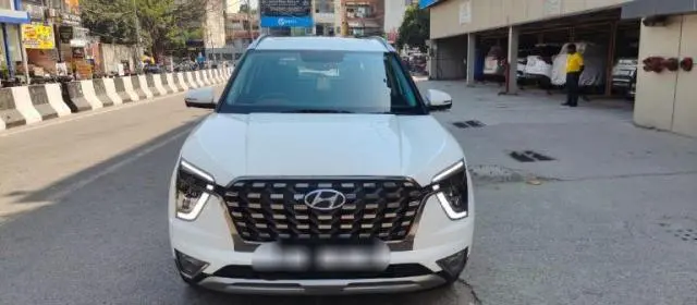 Hyundai Alcazar Platinum (O) 7 STR 1.5 Diesel AT 2022