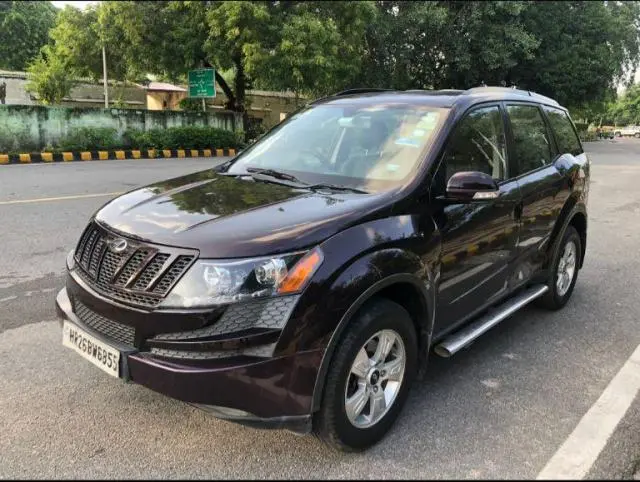 Mahindra XUV500 W8 2013