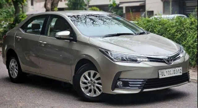 Toyota Corolla Altis 1.8 G 2017