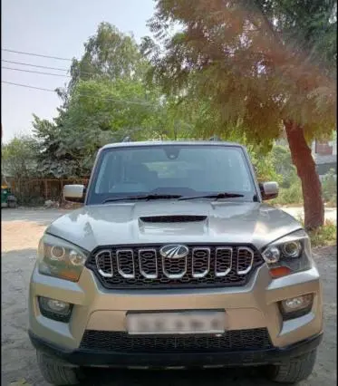 Mahindra Scorpio S10 7 Seater 2015