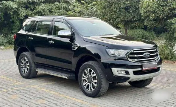 Ford Endeavour Titanium 3.2 4x4 AT 2018